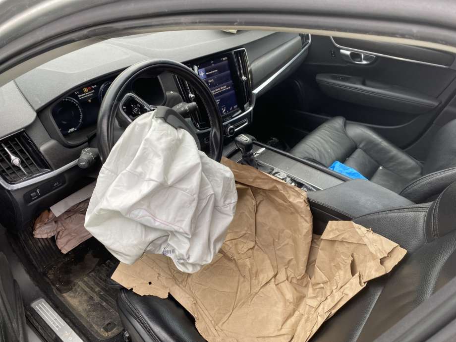 Volvo V90 / V90 CC / S90 2016-->> , Motorkode: D4204T14, Girkassekode: 
