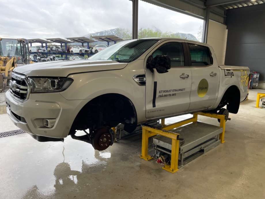 Ford Ranger / Ranger Raptor 2015-2022 , Motorkode: BC2X, Girkassekode: 