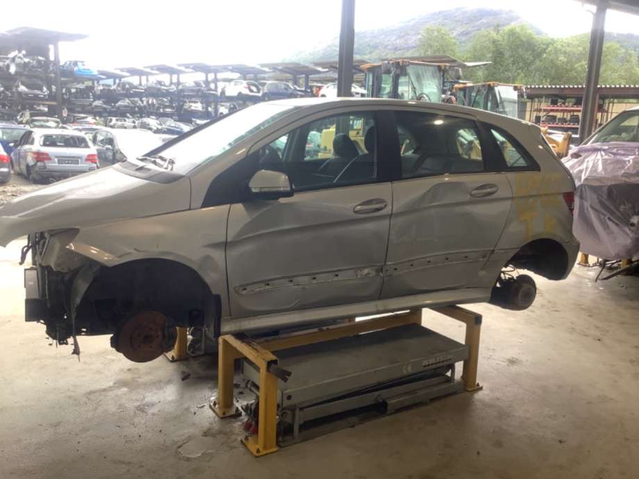 Mercedes B-Klasse 2008-2011 (Fase 2) (W245) (W245), Motorkode: OM640.940, Girkassekode: