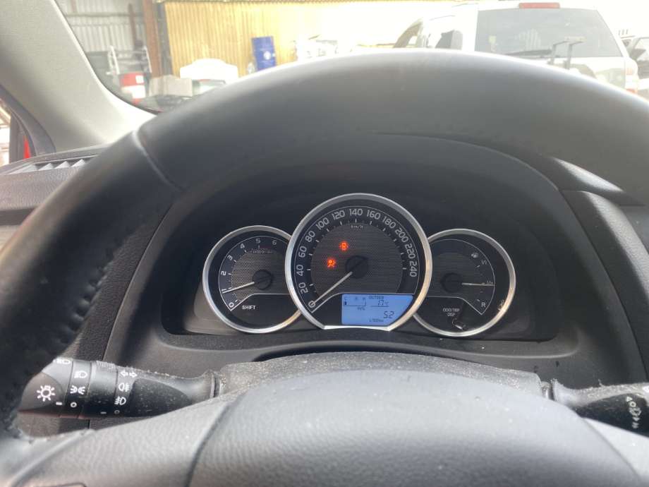 Toyota Auris 2013-2015 (Type II, Fase 1) , Motorkode: 1ND-TV, Girkassekode: 