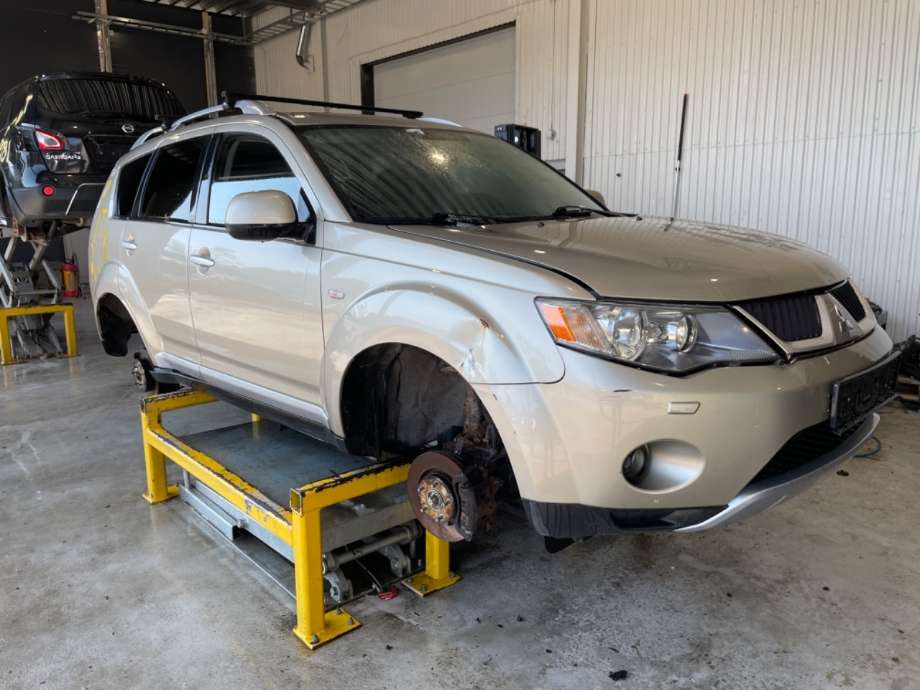 Mitsubishi Outlander 2007-2010 (Type II, Fase 1) , Motorkode: BSY, Girkassekode: 