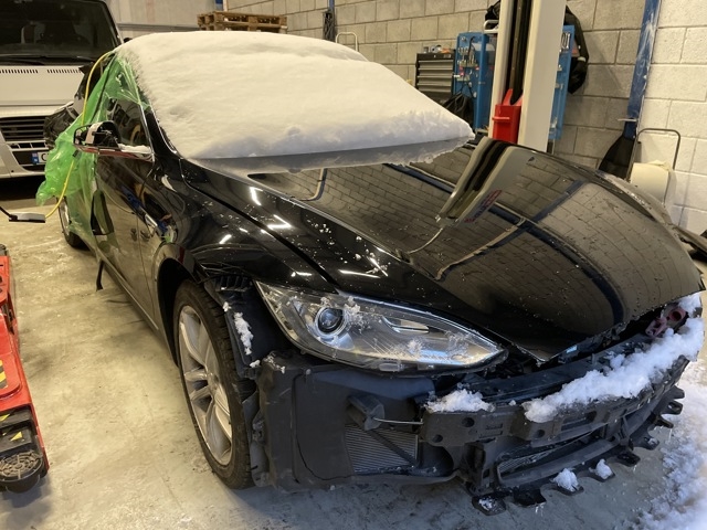 Tesla Model S 2013-2016 (Fase 1) , Motorkode: L2S, Girkassekode: 