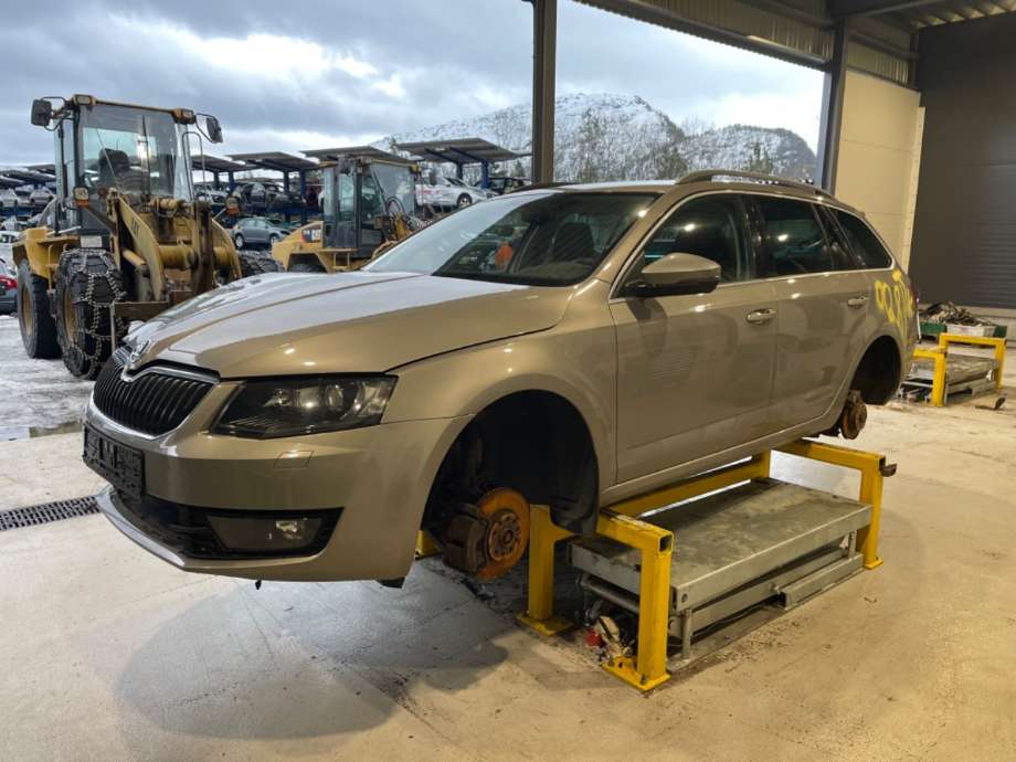 Škoda Octavia 2013-2016 (Type III, Fase 1) , Motorkode: CHPA, Girkassekode: QHW