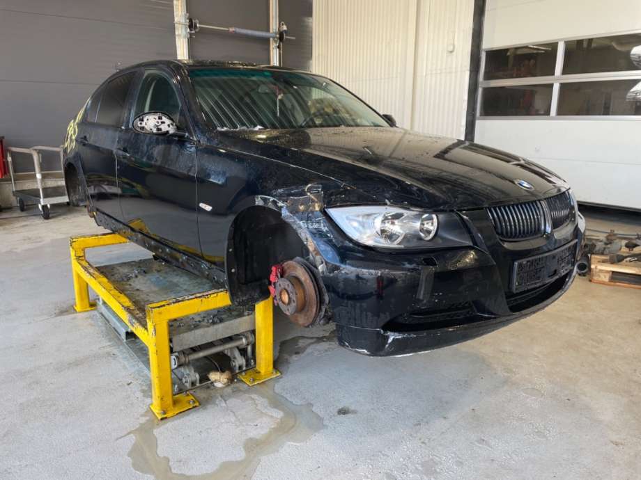 BMW 3-Serie 2005-2011 (E90/E91/E92/E93) (E90/E91/E92/E93), Motorkode: N46-B20B, Girkassekode: 
