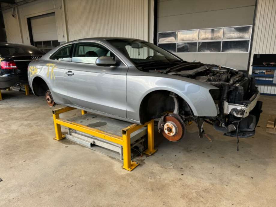 Audi A5 2007-2016 (Type I) , Motorkode: CAEB, Girkassekode: LLT