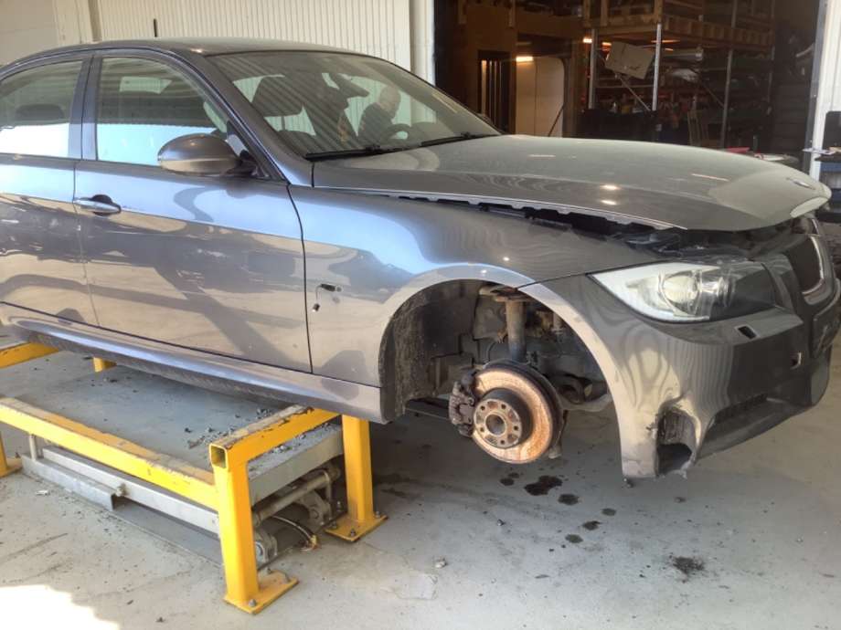 BMW 3-Serie 2005-2011 (E90/E91/E92/E93) (E90/E91/E92/E93), Motorkode: M47-TU2D20, Girkassekode: 