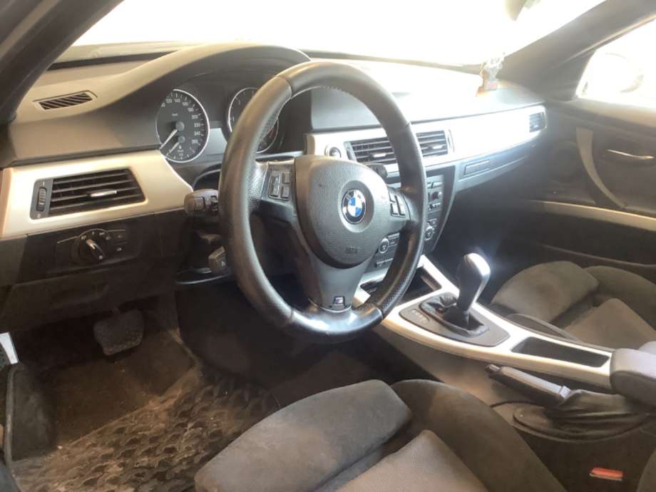 BMW 3-Serie 2005-2011 (E90/E91/E92/E93) (E90/E91/E92/E93), Motorkode: M47-TU2D20, Girkassekode: 