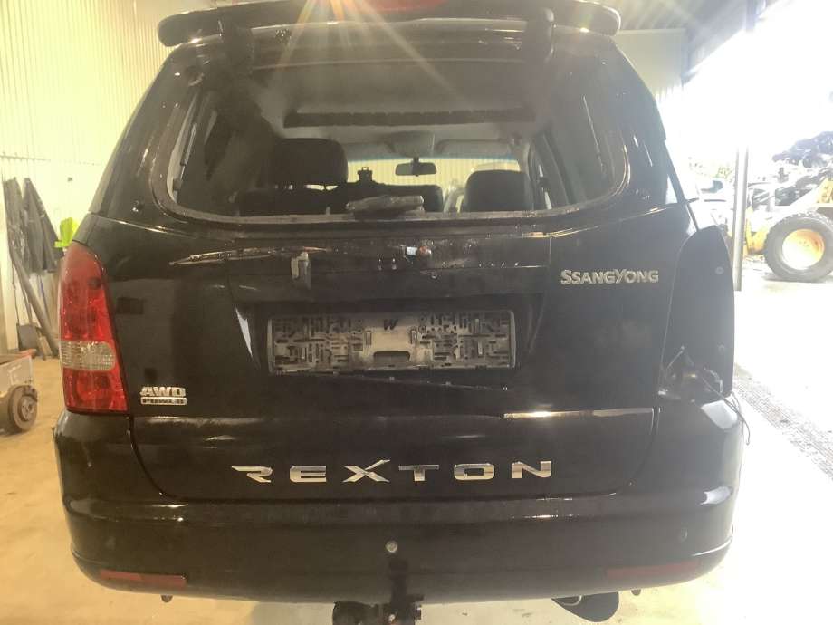 SsangYong Rexton 2004-2006 (Fase 2) (Y200) (Y200), Motorkode: D27R-056, Girkassekode: 