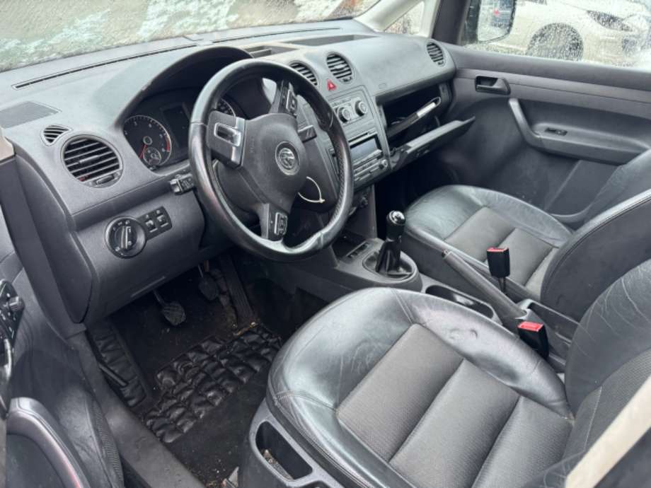 VW Caddy 2010-2015 (Type III, Fase 2) , Motorkode: CAYD, Girkassekode: MLU