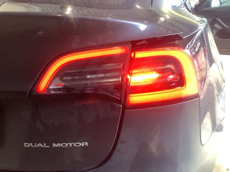 Tesla Model 3 2018-2023 (Fase 1) , Motorkode: 3D3, Girkassekode: 