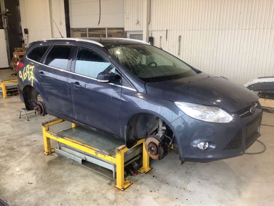 Ford Focus 2011-2014 (Type III, Fase 1) , Motorkode: M1DA, Girkassekode: 