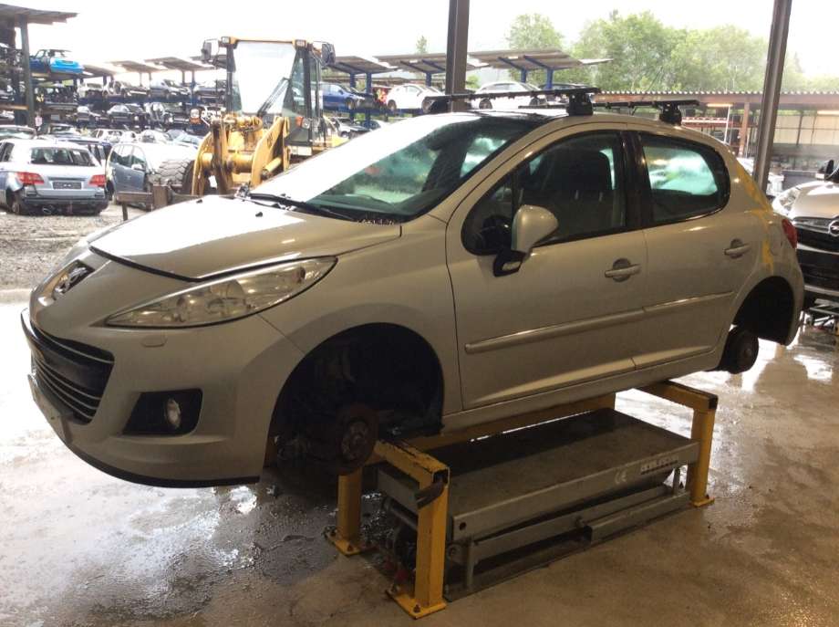 Peugeot 207 2006-2012 , Motorkode: , Girkassekode: 