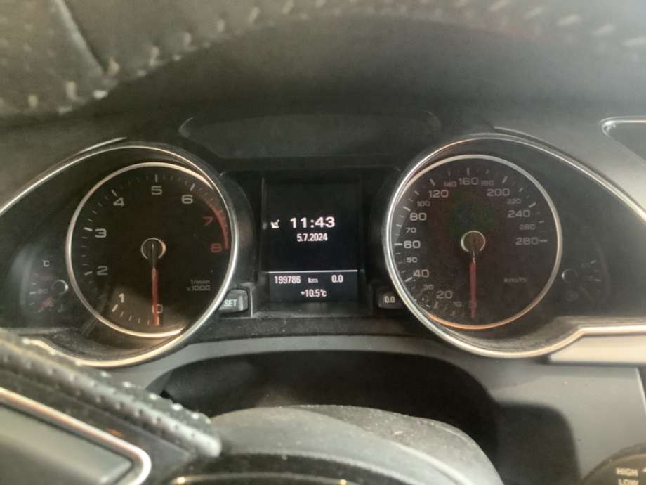 Audi A5 2007-2016 (Type I) , Motorkode: CJEB, Girkassekode: NDT