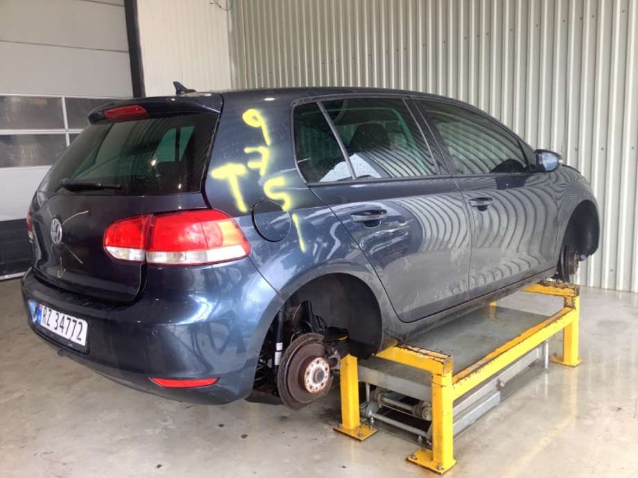VW Golf VI 2008-2012 , Motorkode: CAYC, Girkassekode: LHW