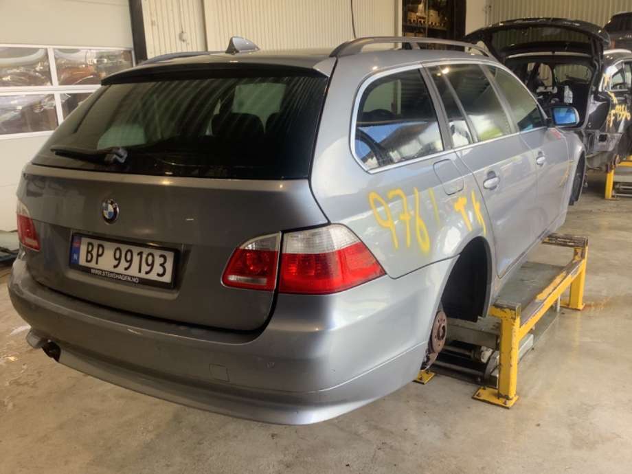 BMW 5-Serie 2003-2010 (E60/E61) (E60/E61), Motorkode: M54-B25, Girkassekode: