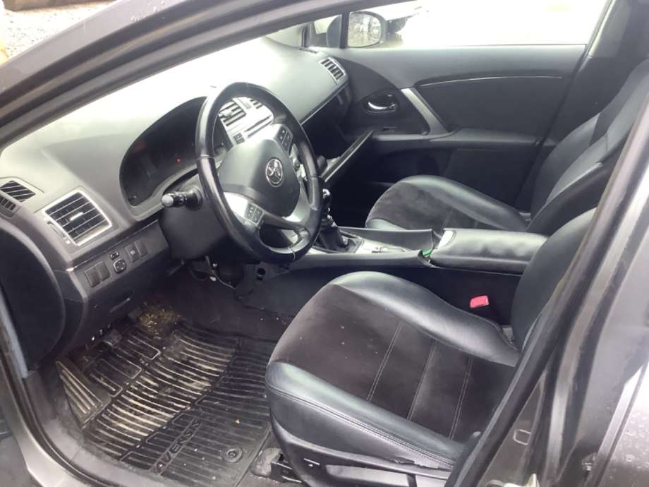 Toyota Avensis 2009-2015 (Type III, Fase 1) , Motorkode: 1AD-FTV, Girkassekode: