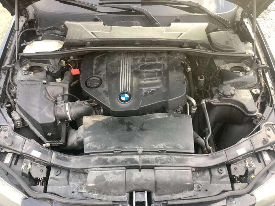 BMW 3-Serie 2005-2011 (E90/E91/E92/E93) (E90/E91/E92/E93), Motorkode: N47-D20C, Girkassekode: 