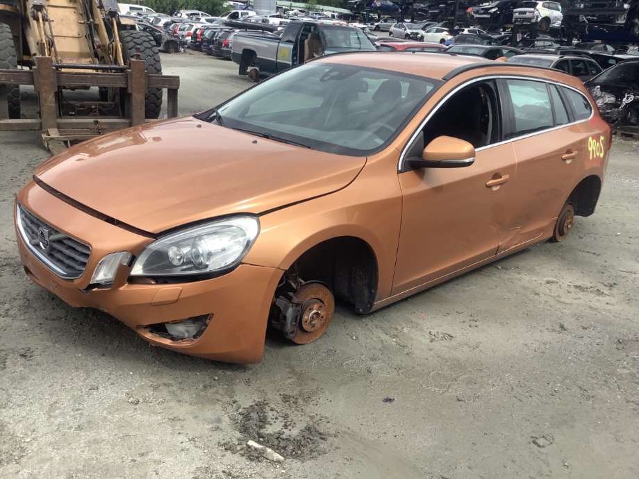 Volvo V60 2010-2013 (Type I, Fase 1) , Motorkode: D5204T2, Girkassekode: 