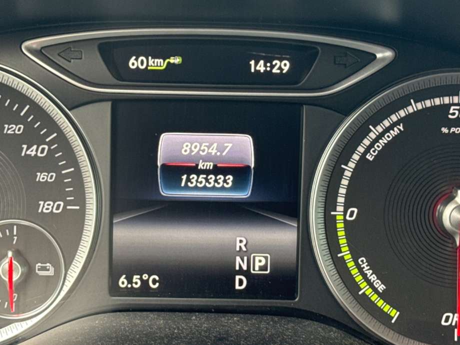 Mercedes B-Klasse 2011-2018 (W246) (W246), Motorkode: EM780.990, Girkassekode: 