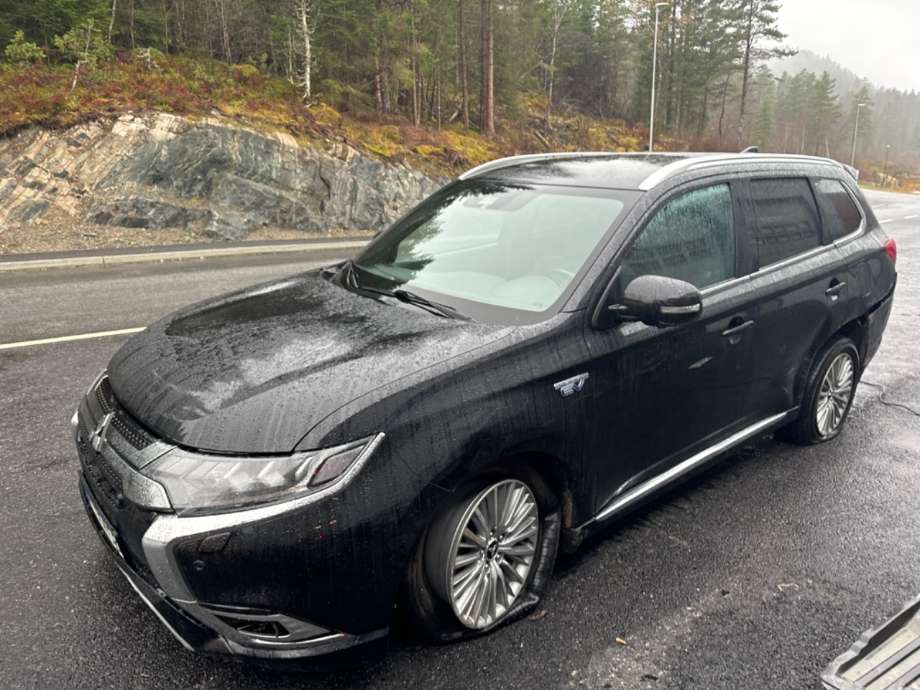 Mitsubishi Outlander 2015-->> (Type III, Fase 2) , Motorkode: 4B12, Girkassekode: 