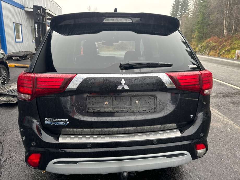 Mitsubishi Outlander 2015-->> (Type III, Fase 2) , Motorkode: 4B12, Girkassekode: 