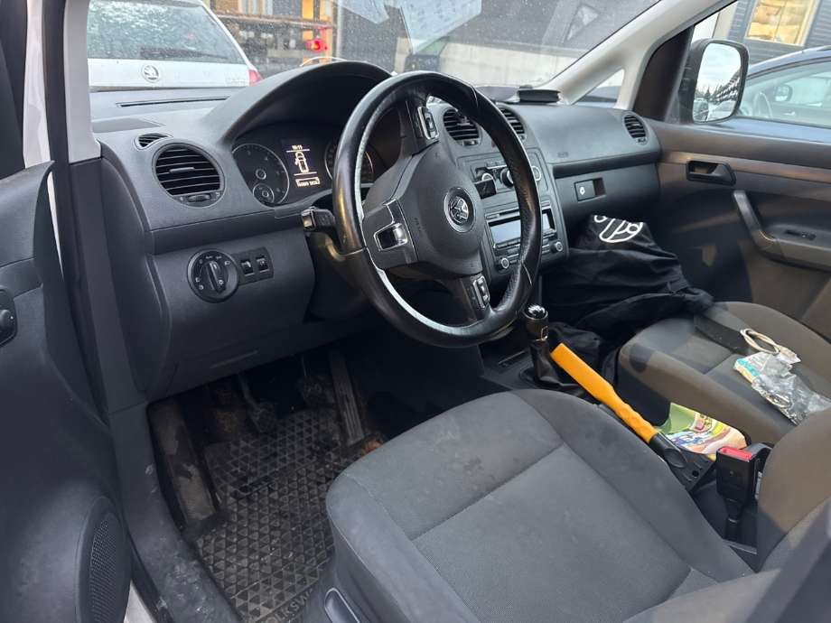 VW Caddy 2010-2015 (Type III, Fase 2) , Motorkode: CFHF, Girkassekode: 