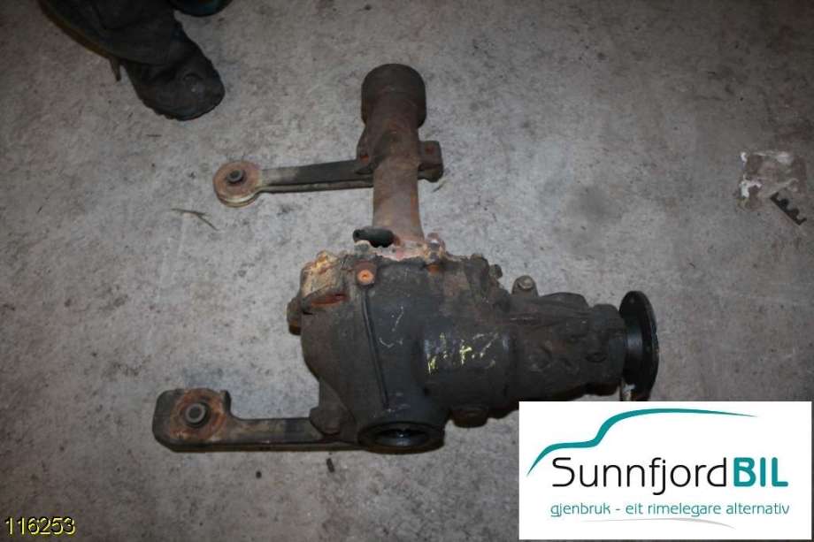 Kardang til Toyota Land Cruiser 120 2002-2009  (TOYOTA LANDCRUISER|4110135160||411010K030)