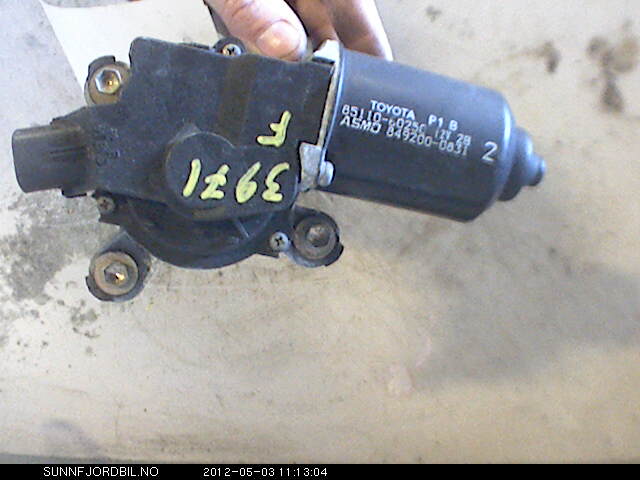 Viskermotor frontrute til Toyota Land Cruiser 100 1998-2007 (TOYOTA LAND CRUISER|8511060250|8492000831|)