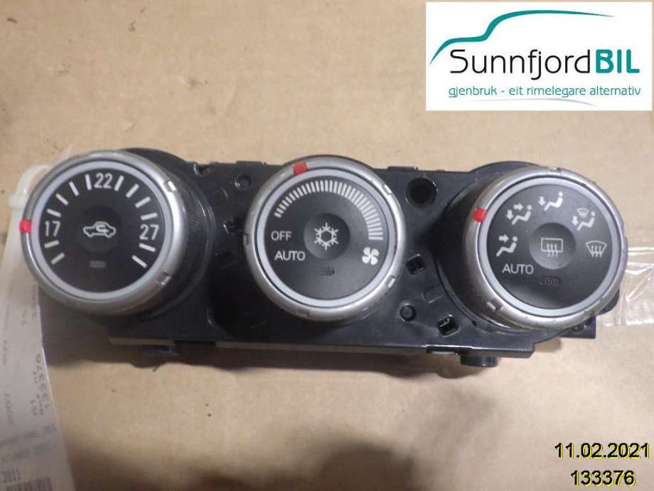 Varmeapparat betjening til Mitsubishi Outlander 2007-2010 (Type II, Fase 1) (MITSUBISHI OUTLANDER|)