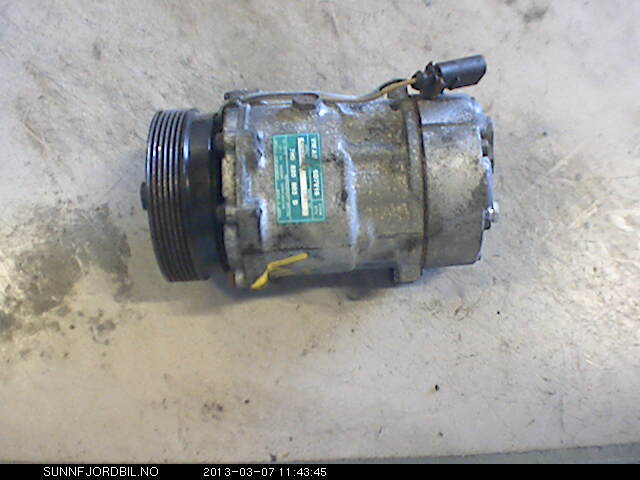 Aircondition kompressor til VW Transporter / Caravelle 2003-2009 (Fase 1) (T5) (T5) (VOLKSWAGEN TRANSPORTER|7H0820803D|7H0820803F;SD7V16|)