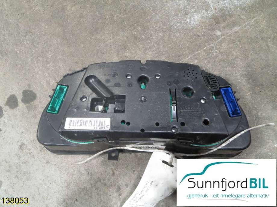 Instrumentpanel til VW Passat 2001-2005 (B5,3BG) (B5,3BG) (110080197|)