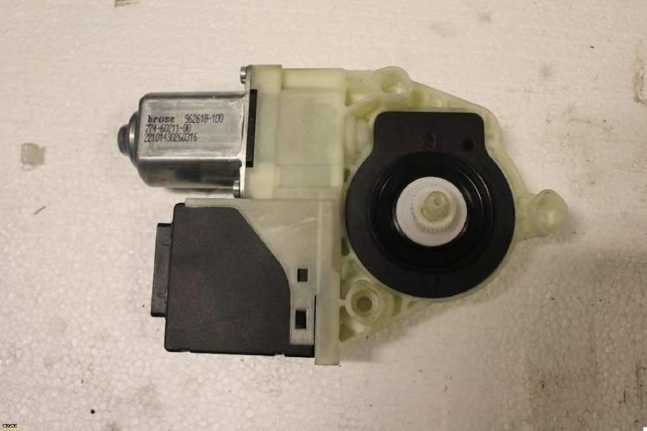 Ruteheis høyre til VW Passat 2011-2015 (B7) (B7) (VOLKSWAGEN PASSAT||3C0959794)