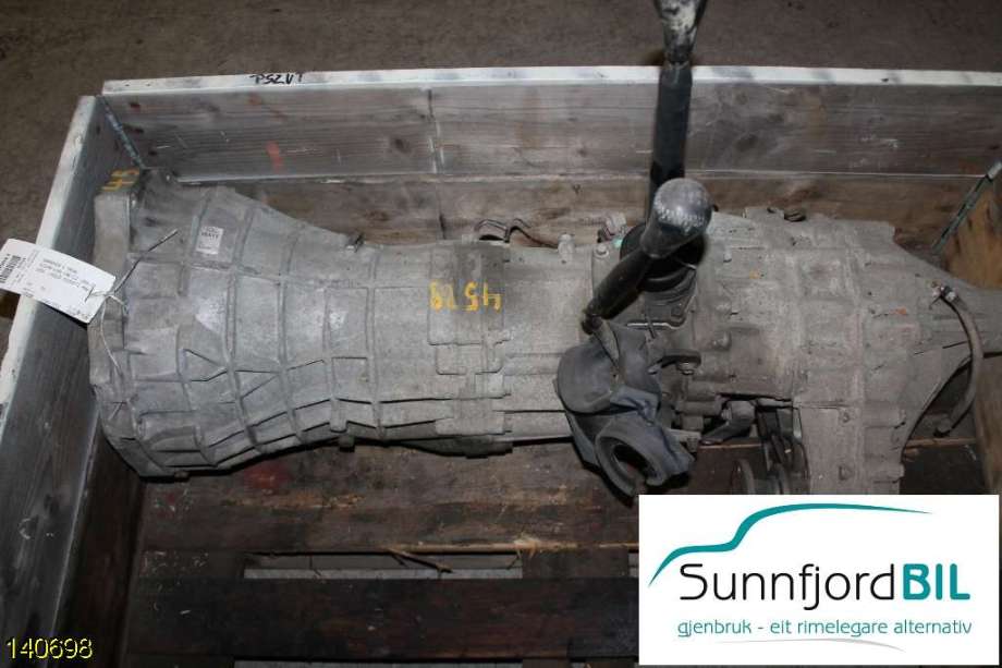 Girkasse manuell til Nissan King Cab 2002-2011 (Fase 2) (D22/NP300) (D22/NP300) (NISSAN|32010VK510|)