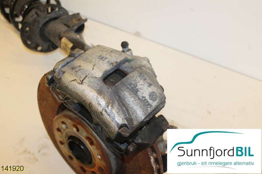 Bremsecaliper høyre foran til Audi A3 2009-2012 (Type II, Fase 2)  (AUDI A3|1K0 615 124 E|)