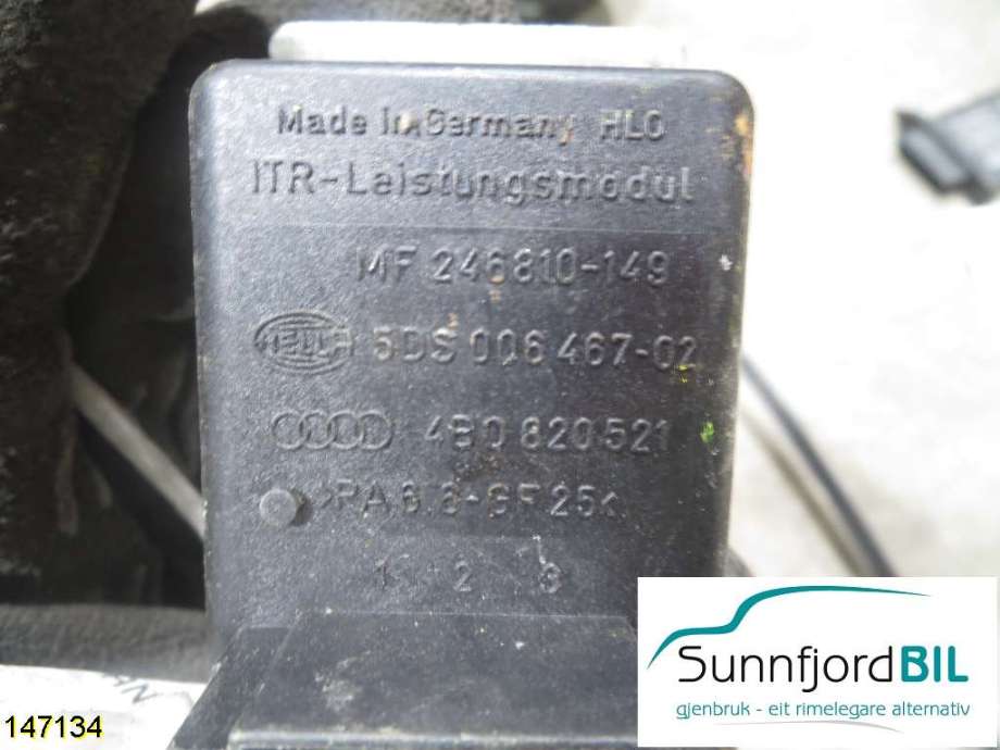 Varmeapparat motstand til Audi A6 1997-2001 (Type II, Fase 1) (C5) (C5) (AUDI A6 AVANT 1,8 T|4B0820521|5DS00646702|)