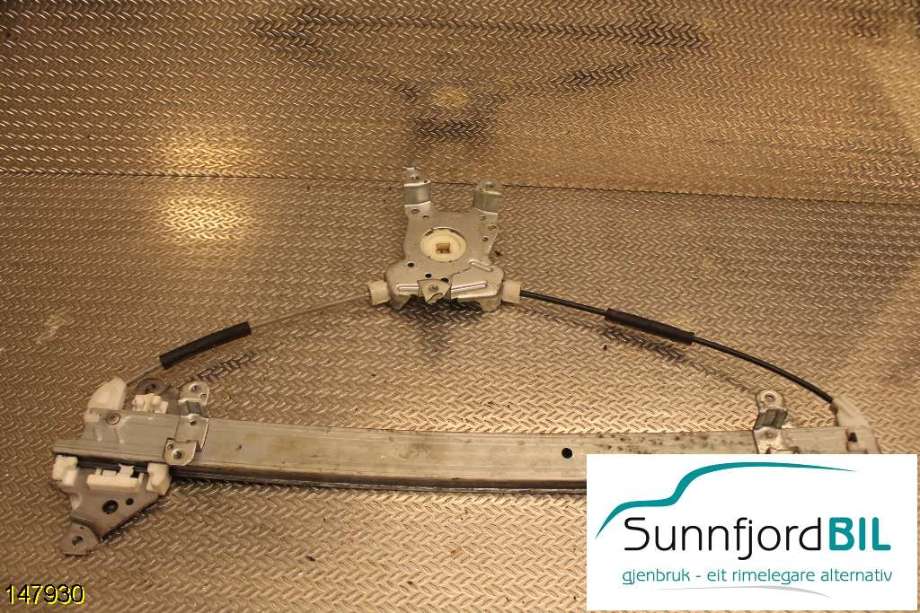 Ruteheis til Nissan X-Trail 2002-2007 (T30) (T30) (NISSAN|)