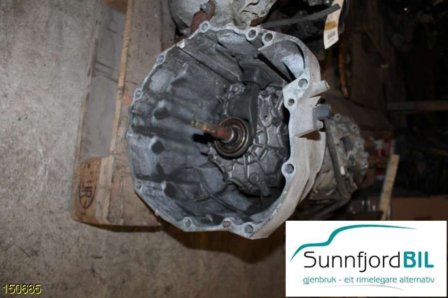 Girkasse manuell 6-trinn til Nissan Navara 2005-2010 (Fase 1) (D40) (D40) (NISSAN|32010EB510||3201010ZG4)