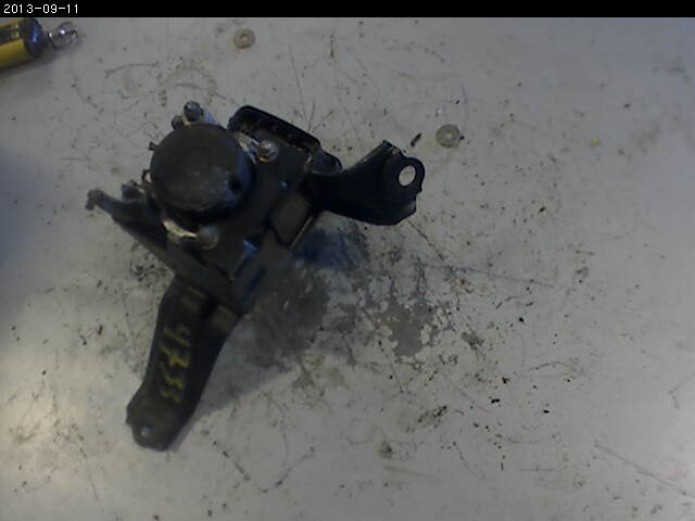 ABS sentral til Toyota RAV4, 2000-2006 (Type II)  (TOYOTA|)