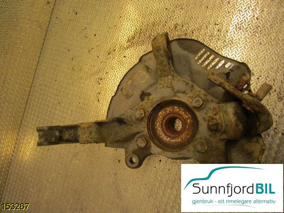 Hjulspindel høyre foran til Toyota Auris, 2010-2012 (Type I, Fase 2)  (TOYOTA|)