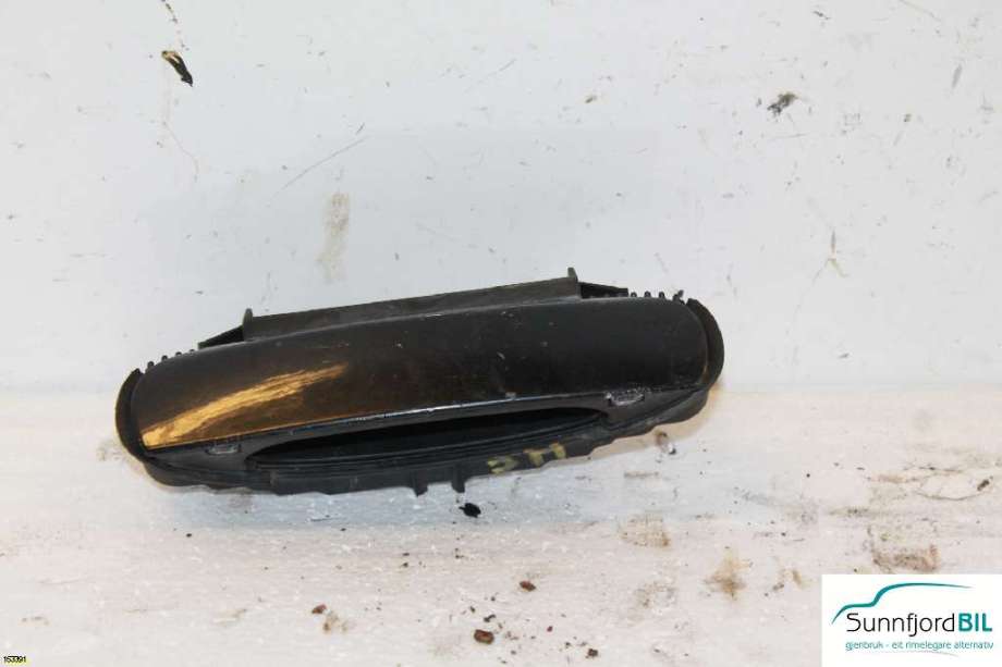 Dørhåndtak utv høyre foran til Audi A4 2001-2004 (Type II) (B6) (B6) (AUDI|)