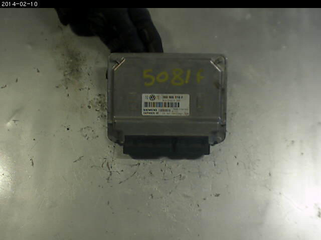 Styreenhet motor til VW Passat, 2001-2005 (B5,3BG) (B5,3BG) (VOLKSWAGEN|5WP4003502)