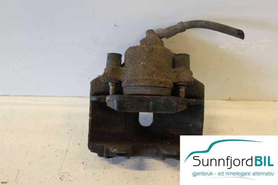 Bremsecaliper høyre foran til VW Passat 2005-2010 (B6) (B6) (VOLKSWAGEN|)