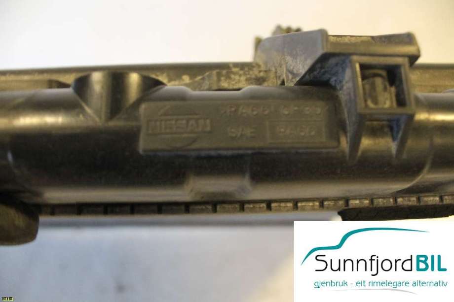 Radiator (manuell gir) til Nissan X-Trail 2002-2007 (T30) (T30) (NISSAN|214108H800|)