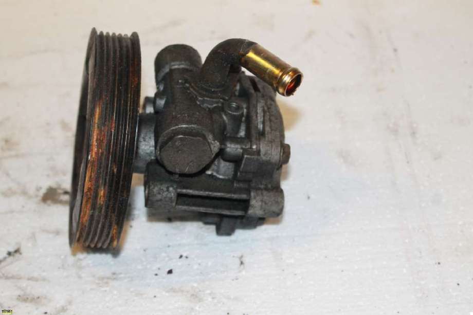 Servo pumpe mekanisk til Suzuki Grand Vitara, 1998-2005 (Type II)  (SUZUKI|49100-65D40)