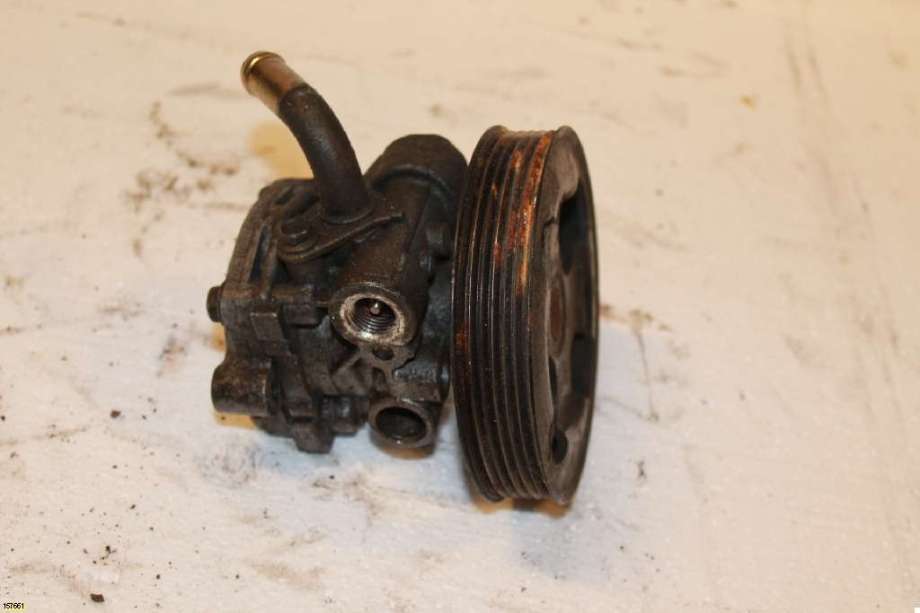 Servo pumpe mekanisk til Suzuki Grand Vitara 1998-2005 (Type II) (SUZUKI|49100-65D40|)