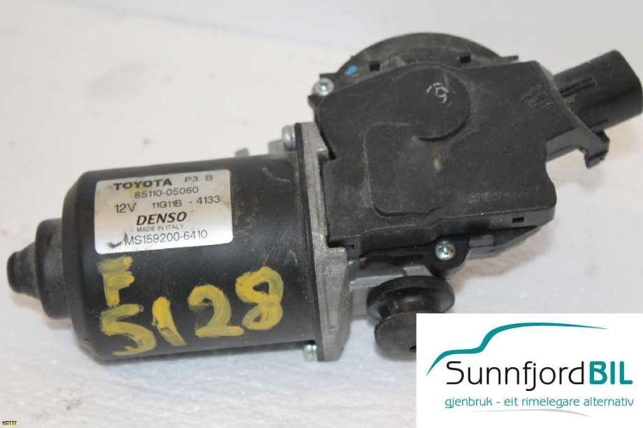 Viskermotor frontrute til Toyota Avensis 2003-2008 (Type II) (TOYOTA|8511005060|)