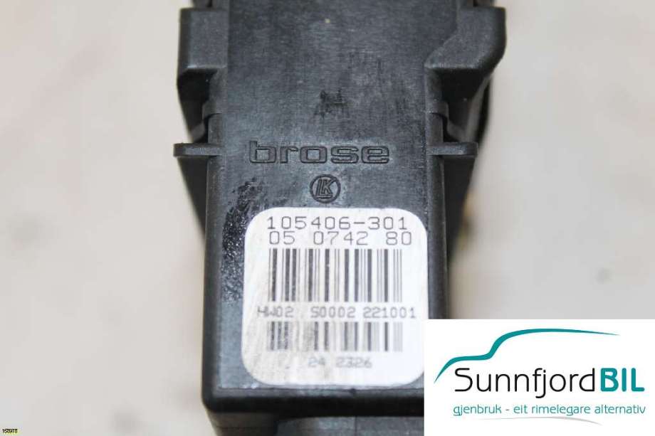 Ruteheis venstre til VW Golf IV 1998-2003 (VOLKSWAGEN||1C0959811A)