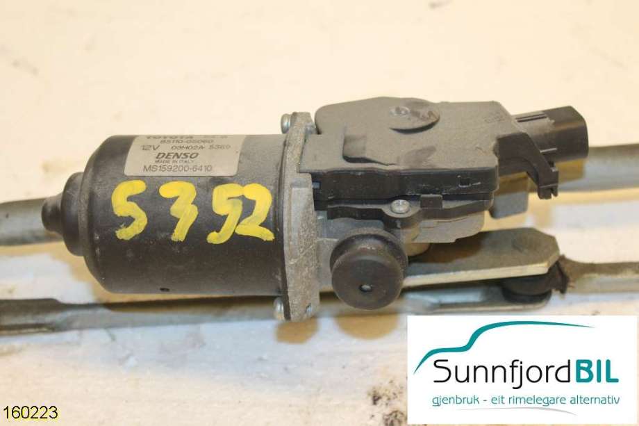 Viskermotor frontrute til Toyota Avensis, 2003-2008 (Type II)  (TOYOTA|)