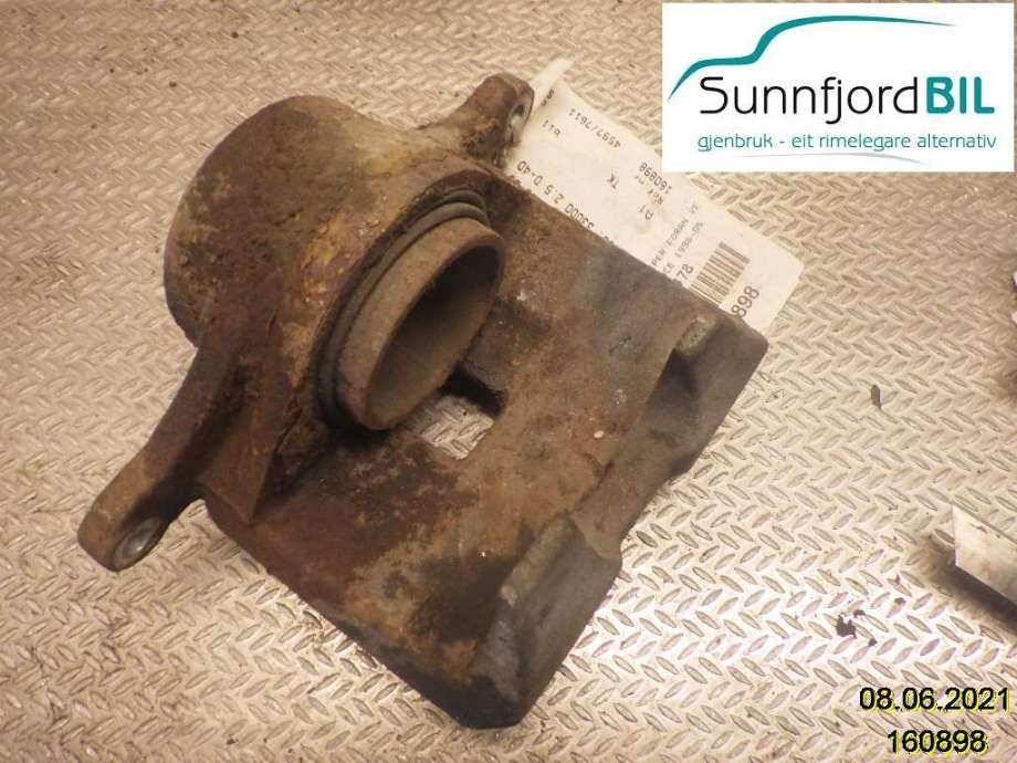 Bremsecaliper venstre foran til Toyota Hiace 2001-2006 (Fase 2)  (2.5 D-4D|)