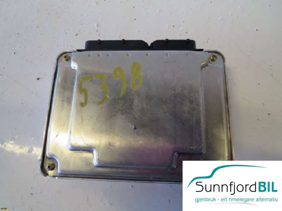 Styreenhet motor til VW Passat 2001-2005 (B5,3BG) (B5,3BG) (VOLKSWAGEN|038906019ER|0281010704|)
